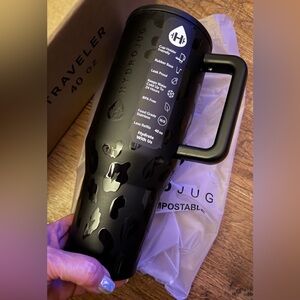 Hydrojug limited edition black leopard tumbler 40 oz leakproof NEW FIRM PRICE